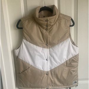 NWT Womens North Face winter vest